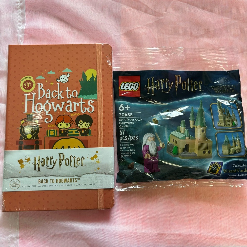 Harry Potter‎ Hogwarts Wizarding World Journal + Hogwarts Lego Set